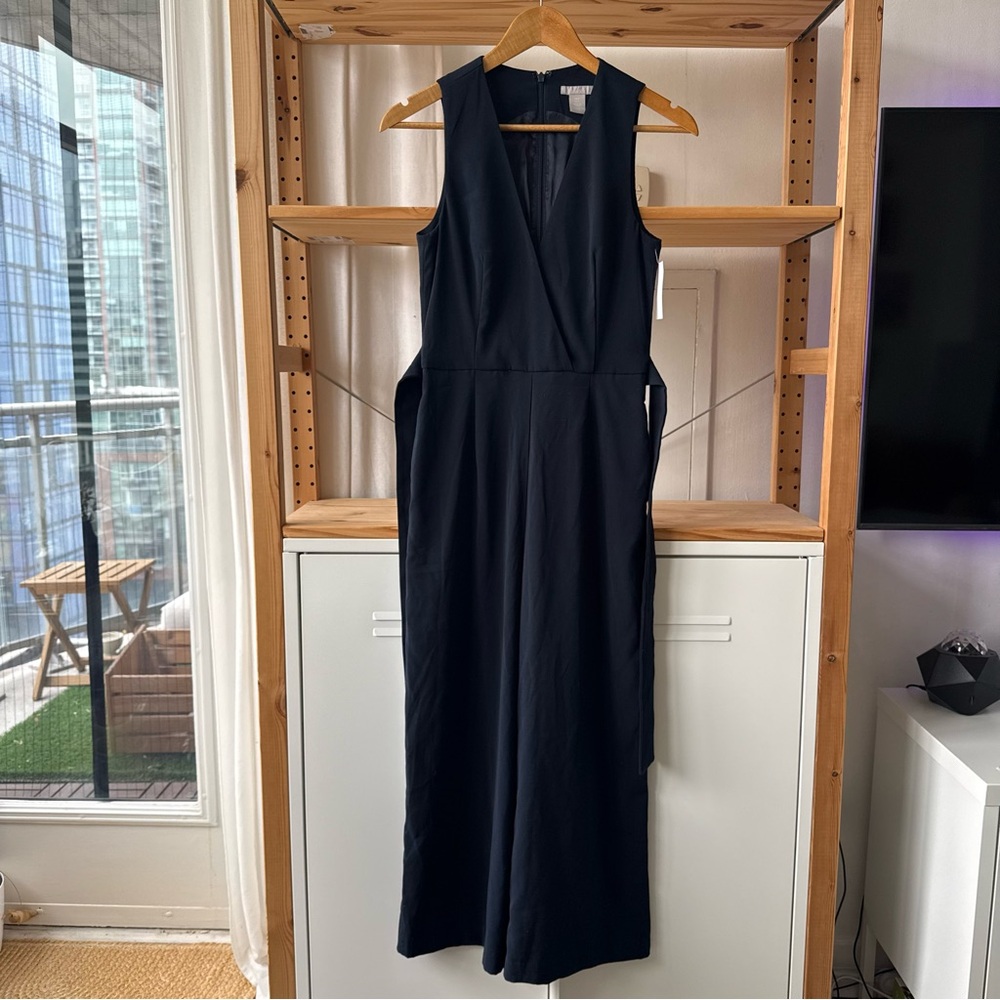 NWT H & M Jumpsuit NEW - Picture 2 of 10